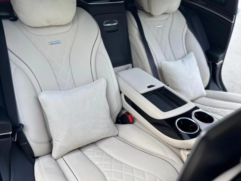 2020 Mercedes-Maybach S 560 4MATIC 4.0 Litre Twin-turbo V8 Engine Black Beige Sedan