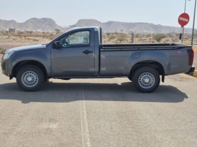2025 Isuzu DMax 1.9L 4 Cylinder Engine DIESEL SINGLE CAB Grey Black Pick Up Truck