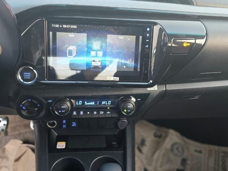 2024 TOYOTA HILUX 2.8L 4 Cylinder Engine DIESEL GR SPORT Black Pick Up Truck