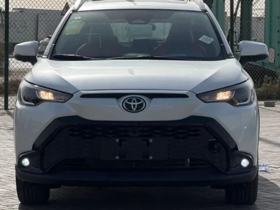 2025 Toyota Frontlander 2.0L 4 Cylinders Engine HYBRID TOP OPTION White Red SUV