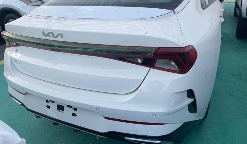 2024 Kia Optima 2.0 Litres 4 Cylinder Petrol Engines White Beige Sedan GCC FWD