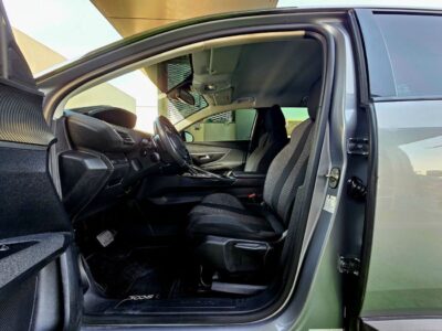 2023 Peugeot 3008 1.6 Litres V4 Petrol Engine Silver Grey SUV GCC Specs