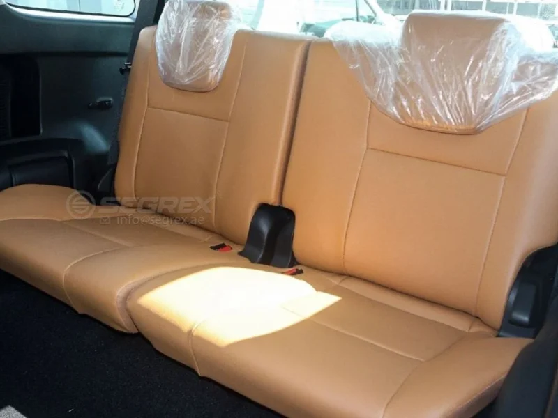 2025 Toyota Fortuner 4.0L 6 Cylinder Petrol Engine 4WD White Beige SUV GCC Specs