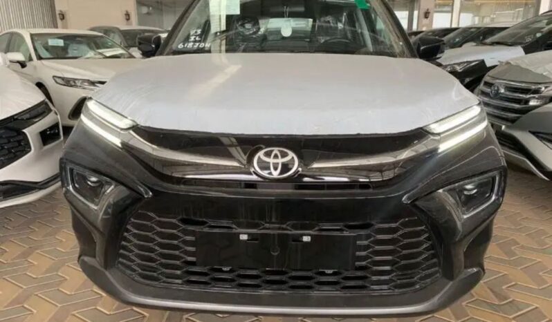 2024 Toyota Urban Cruiser 1.5-litre 4-cylinder Petrol Engine Black Brown Compact SUV