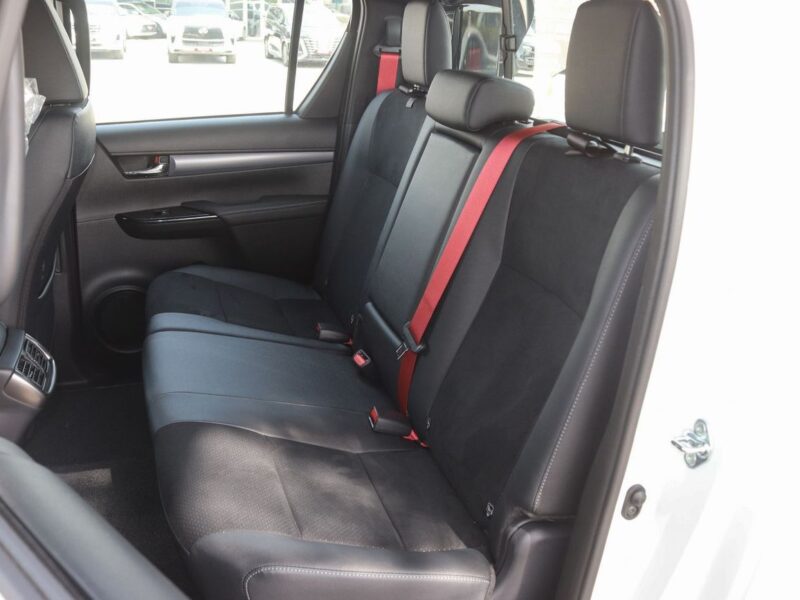 2026 Toyota Hilux GR-S DC 4.0L 6 Cylinders Petrol Engine White Black Pick UP Truck