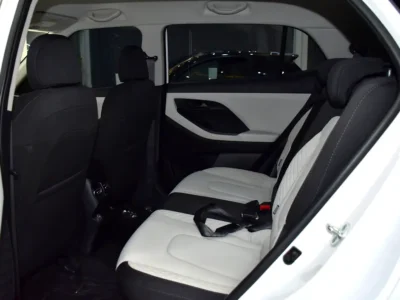 2024 Hyundai Creta S 4 Cylinder Petrol Engine White Black Crossover GCC Specs