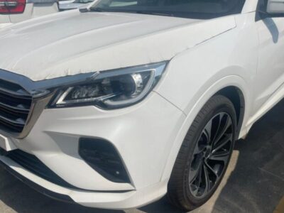 2024 Jetour X70 1.5L Turbocharged 4-cylinder Petrol Engine White Tan Midsize SUV