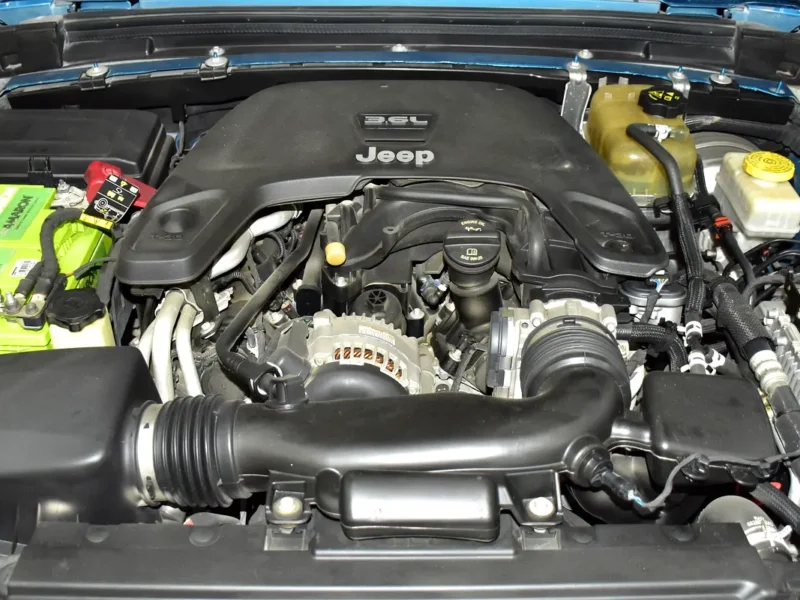 2020 Jeep Wrangler Unlimited Sahara 6 Cylinder Petrol Engine Blue Tan SUV GCC