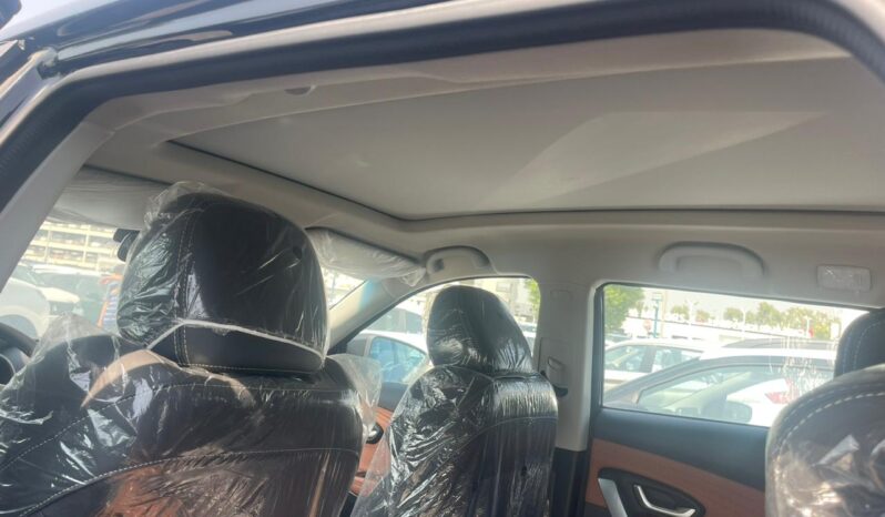 2024 Jetour X70 1.5L Turbocharged 4-cylinder Petrol Engine Grey Tan Midsize SUV