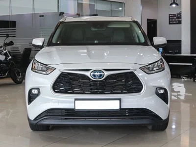 2022 Toyota Highlander GLE 2.5L 4 Cylinders Hybrid AWD White Grey SUV GCC Specs
