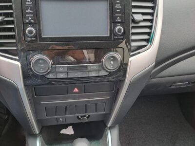 2023 Mitsubishi L200 Sportero 2.4 Litres 4 Cylinder Diesel Engine Black Pick Up Truck