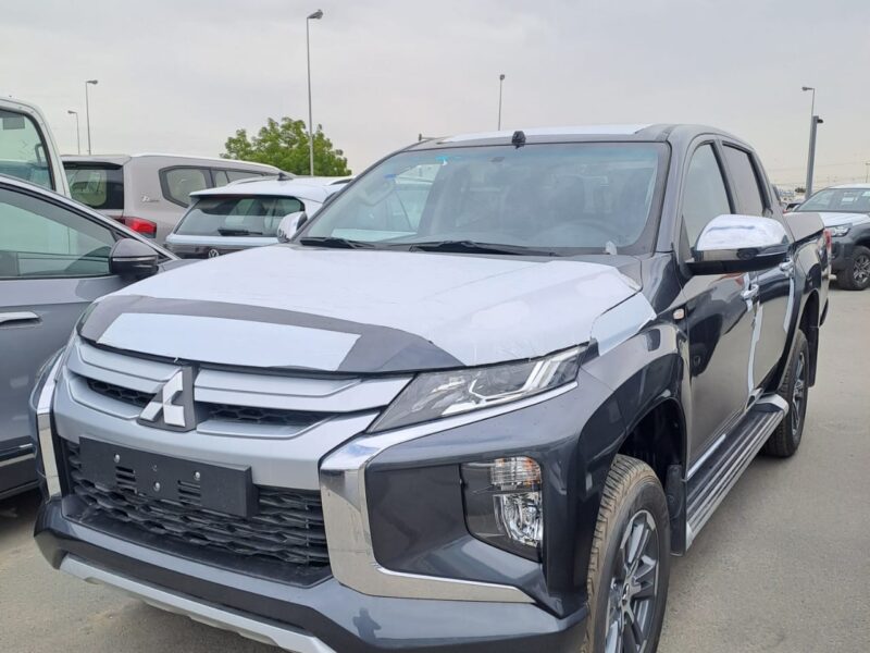 2023 Mitsubishi L200 Sportero 2.4 Litres 4 Cylinder Diesel Engine Black Pick Up Truck