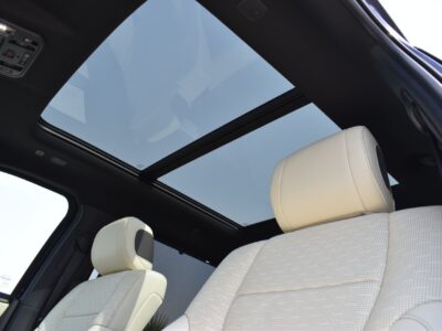 2022 Toyota Tundra 1794 Edition 3.5L twin-turbo V6 Engine Blue White Pick Up Truck