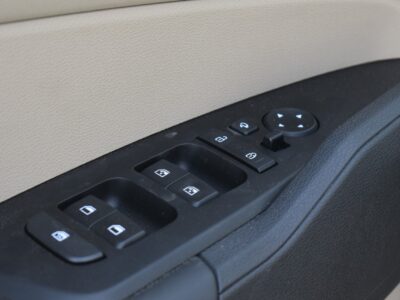 2023 Kia Sportage 1.6L Turbocharged 4 Cylinder Petrol Engine Brown Beige SUV AWD