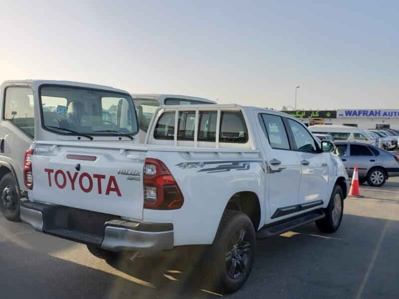 2024 Toyota Hilux 2.7 Litres 4 Cylinders Petrol Engine White Red Pick Up Truck