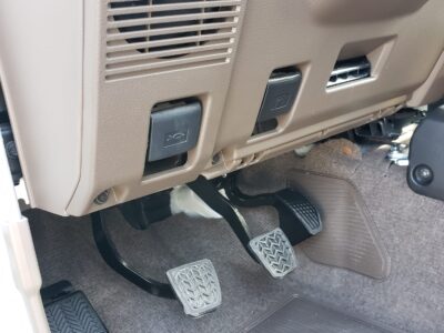 2024 Toyota Land Cruiser LC-76 4.5 Litres Diesel V8 Engine White Beige SUV Manual