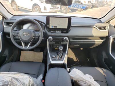 2023 Toyota RAV 4 2.0-litre 4-Cylinder Petrol Engine Silver Black SUV Automatic FWD