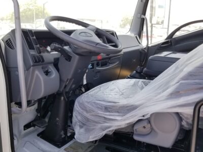 2023 Isuzu FSR Chassis 8.2L Diesel Non-Turbo Engine White Grey Truck