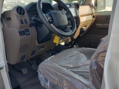 2024 Toyota Land Cruiser LC-76 4.5 Litres Diesel V8 Engine White Beige SUV Manual