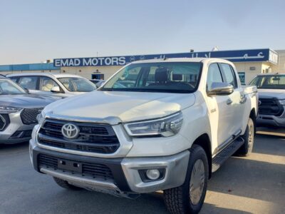2024 Toyota Hilux 2.7 Litres 4 Cylinders Petrol Engine White Red Pick Up Truck