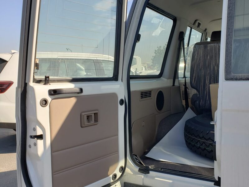 2024 Toyota Land Cruiser LC-76 4.5 Litres Diesel V8 Engine White Beige SUV Manual