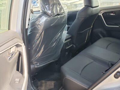 2023 Toyota RAV 4 2.0-litre 4-Cylinder Petrol Engine Silver Black SUV Automatic FWD
