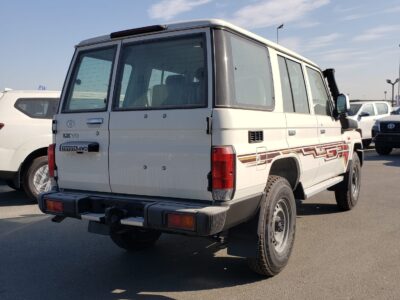 2024 Toyota Land Cruiser LC-76 4.5 Litres Diesel V8 Engine White Beige SUV Manual