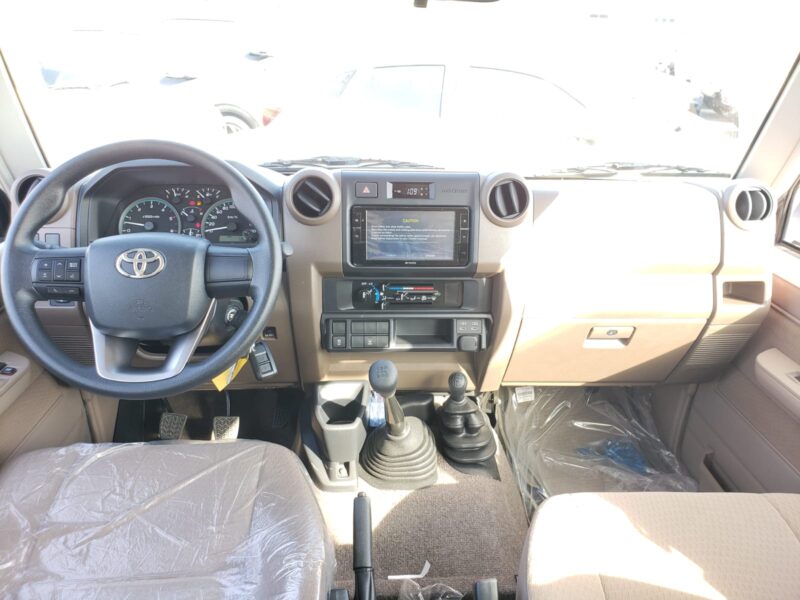 2024 Toyota Land Cruiser LC-76 4.5 Litres Diesel V8 Engine White Beige SUV Manual