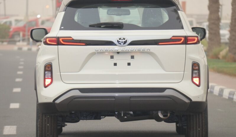 2024 Toyota Urban Cruiser 1.5-litre 4-cylinder Petrol Engine White Brown Compact SUV