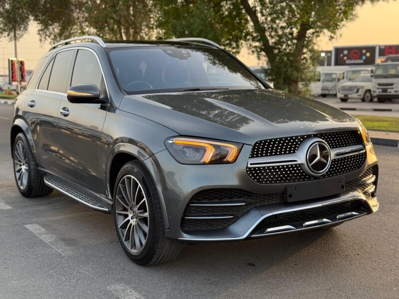 2024 Mercedes-Benz GLE 300d 4MATIC 2.0L 4 Cylinder Turbocharged Diesel Grey Black SUV