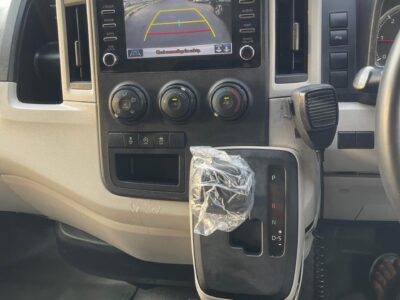 2019 Toyota Hiace Commuter 2.8L 4 Cylinder Turbo Diesel Automatic White Ambulance