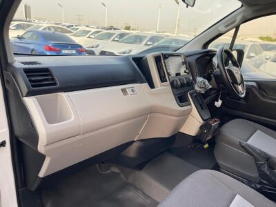 2019 Toyota Hiace Commuter 2.8L 4 Cylinder Turbo Diesel Automatic White Ambulance