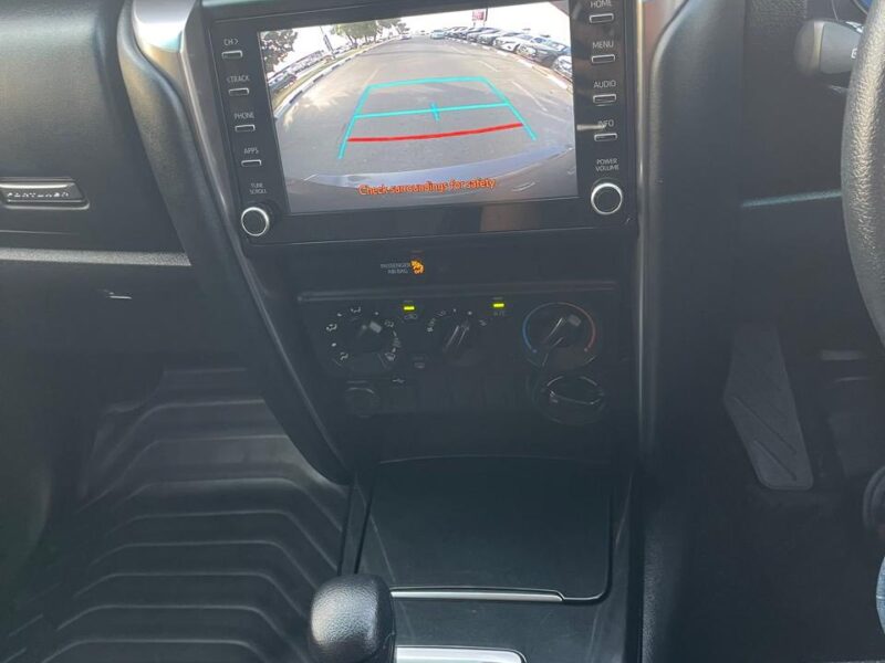 2022 Toyota Fortuner GXL 2.8-liter Four-Cylinder Turbo-Diesel Engine Grey SUV 4WD