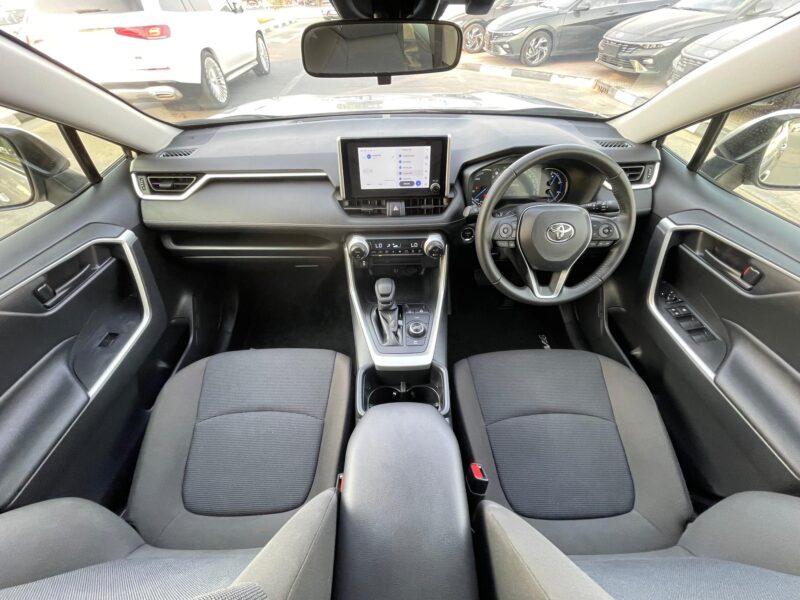 2024 Toyota RAV 4 GX Hybrid 2.5-liter 4-cylinder in-line Engine Grey Black SUV AWD