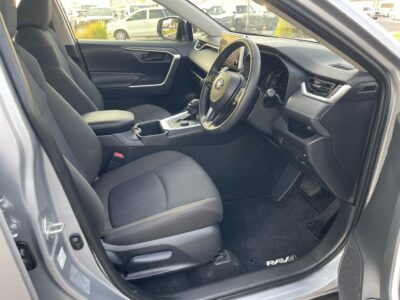 2024 Toyota RAV 4 GX Hybrid 2.5-liter 4-cylinder in-line Engine Grey Black SUV AWD