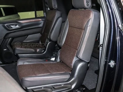 2023 Chevrolet Suburban High Country 6.2L 8 Cylinders Petrol AWD Grey Black SUV