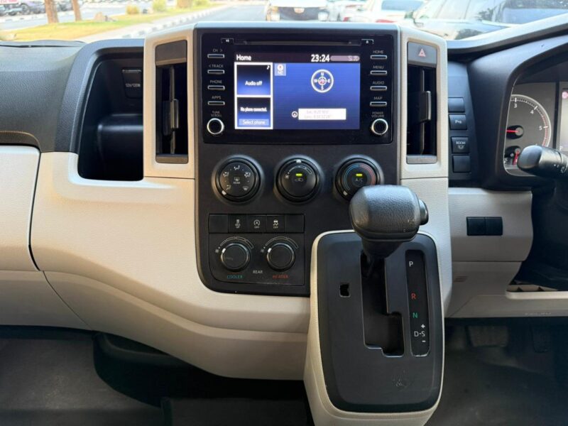 2019 Toyota Hiace Commuter 2.8L 1GD-FTV inline-4 turbo-diesel Engine White Grey Van