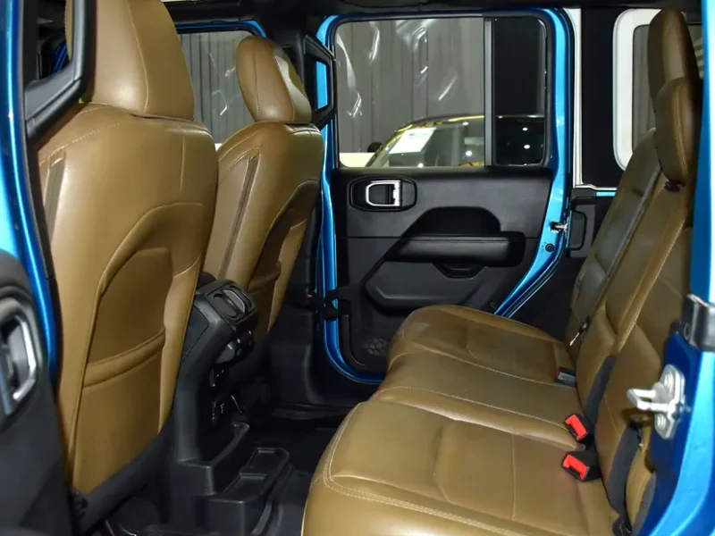 2020 Jeep Wrangler Unlimited Sahara 6 Cylinder Petrol Engine Blue Tan SUV GCC