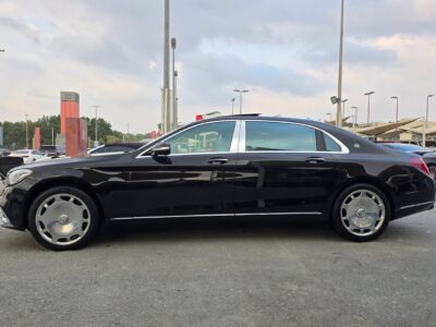 2016 Mercedes-Maybach S 600 6.0L V12 Twin-Turbo Black Beige Luxury Large Sedan