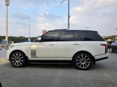 2015 Land Rover Range Rover Vogue Supercharged 5.0 Litres V8 Engine White Beige SUV