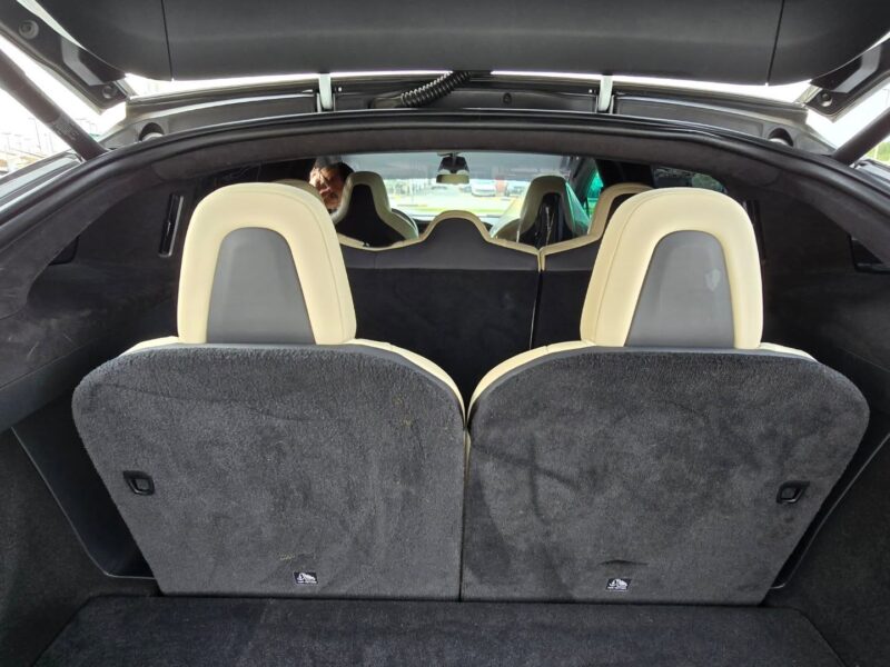 2020 Tesla Model X Luxury SUV with Falcon Wing Doors Electric Vehicle White Beige