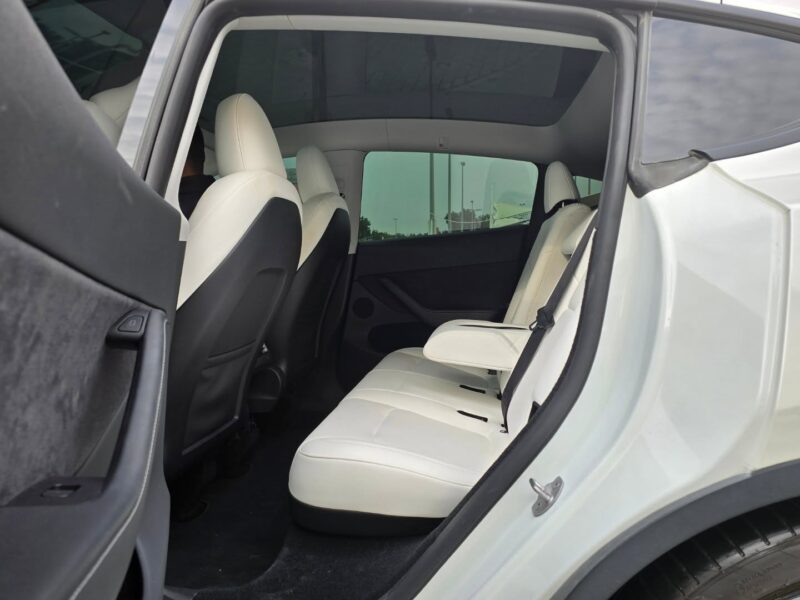 2024 Tesla Model Y Dual Motor Long Range Performance White Beige SUV Quad Drive