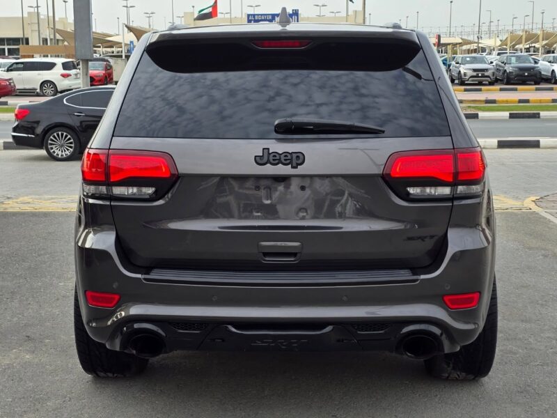 2019 Jeep Grand Cherokee SRT 6.4 Liters V8 Petrol Engine Grey Black SUV Full Specifications