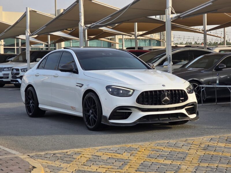 2021 Mercedes-Benz E63 S AMG 4MATIC+ 4.0-liter V8 Twin Turbo White Brown Sedan