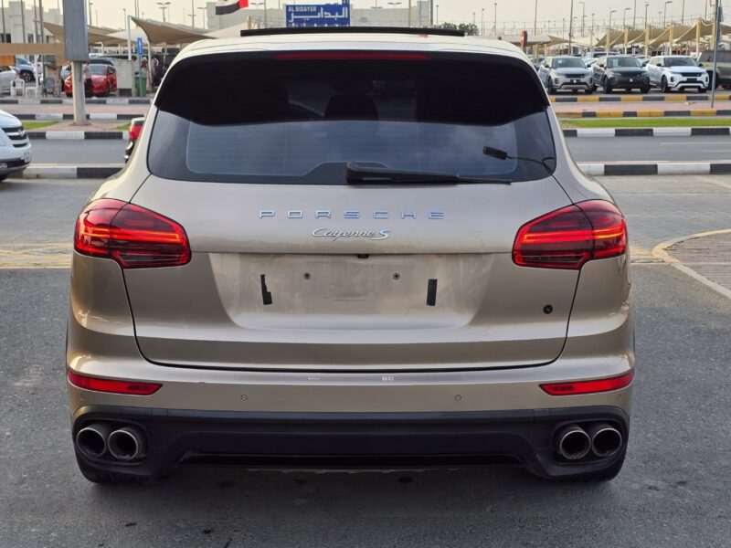 2015 Porsche Cayenne S 3.6-liter twin-turbo V6 Engine Gold Beige SUV Full Specifications