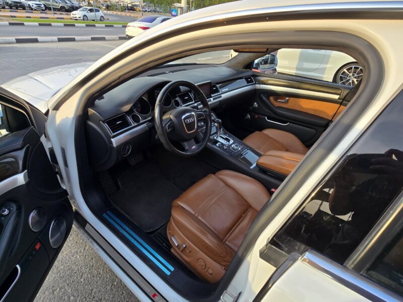 2009 Audi S8 5.2-liter V10 Petrol Engine White Brown Luxury Sports Sedan GCC Specs