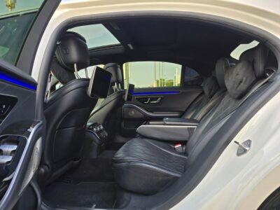 2021 Mercedes-Benz S500 4MATIC 3.0-liter Turbocharged inline-6 Engine White Black Sedan