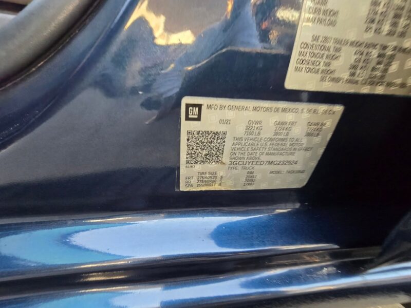 2021 Chevrolet Silverado 1500 Z71 5.3 Litres EcoTec3 V8 Petrol Engine Blue Beige Pick UP