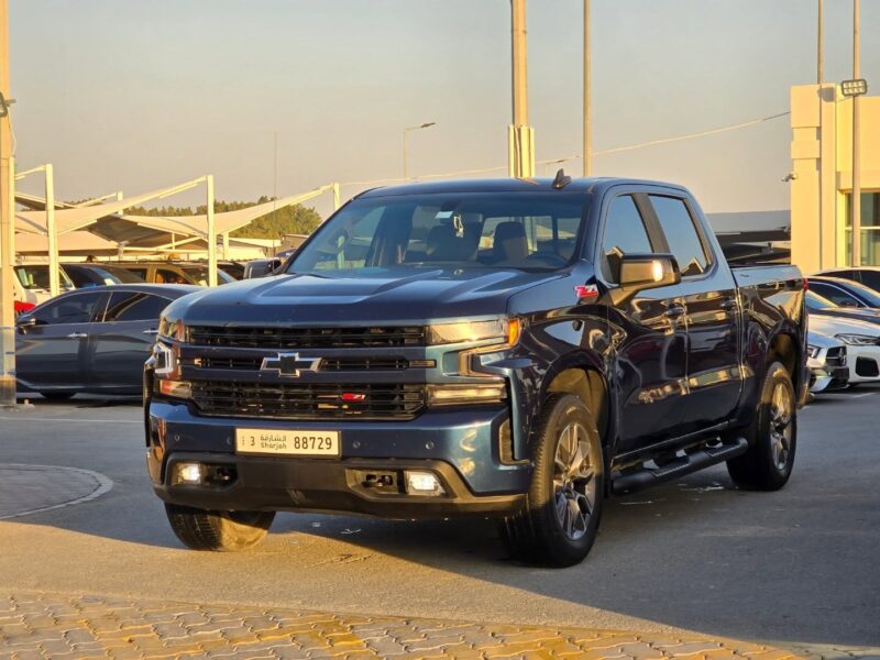 2021 Chevrolet Silverado 1500 Z71 5.3 Litres EcoTec3 V8 Petrol Engine Blue Beige Pick UP