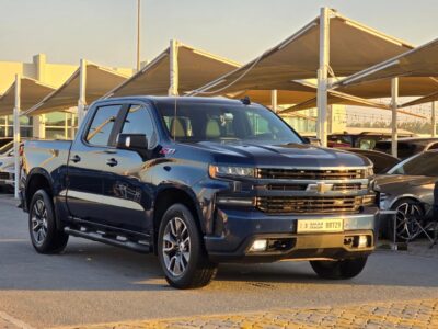 2021 Chevrolet Silverado 1500 Z71 5.3 Litres EcoTec3 V8 Petrol Engine Blue Beige Pick UP